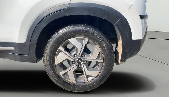 2023 KIA SONET HTX 1.0 IMT, Petrol, Manual, 19,847 km, Left Rear Wheel