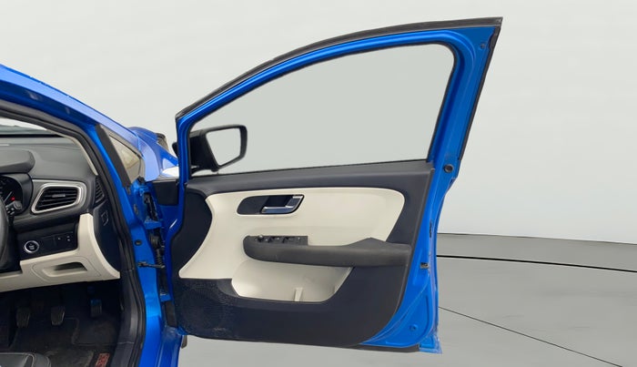 2022 Tata ALTROZ XZ PLUS I-TURBO PETROL, Petrol, Manual, 15,774 km, RHS Front Door