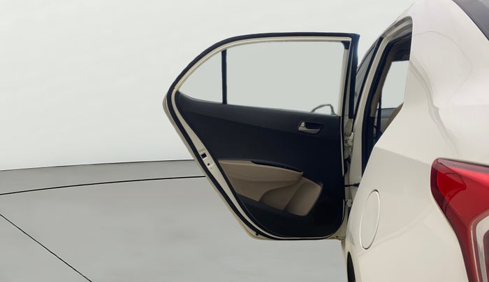 2015 Hyundai Xcent SX AT 1.2 (O), Petrol, Automatic, 89,931 km, LHS Rear Door