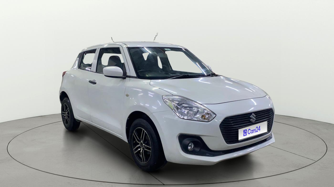 2020 Maruti Swift LXI, Petrol, Manual, 61,971 km, Right Front Diagonal