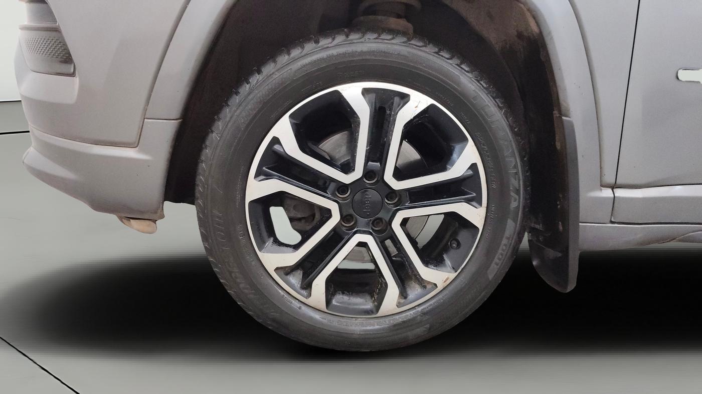 2021 Jeep Compass MODEL S (O) DIESEL 4X4 AT, Diesel, Automatic, 66,369 km, Left Front Wheel