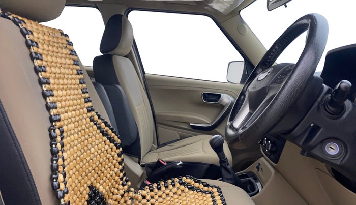 2021 Mahindra BOLERO NEO N10 R, Diesel, Manual, 60,763 km, Right Side Front Door Cabin