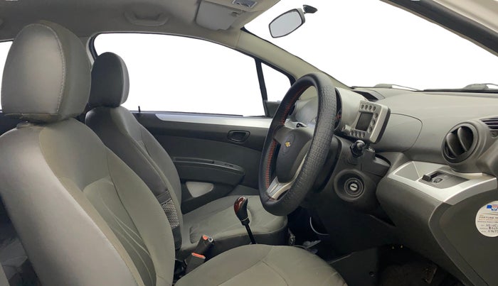 2013 Chevrolet Beat LT PETROL, Petrol, Manual, 68,685 km, Right Side Front Door Cabin