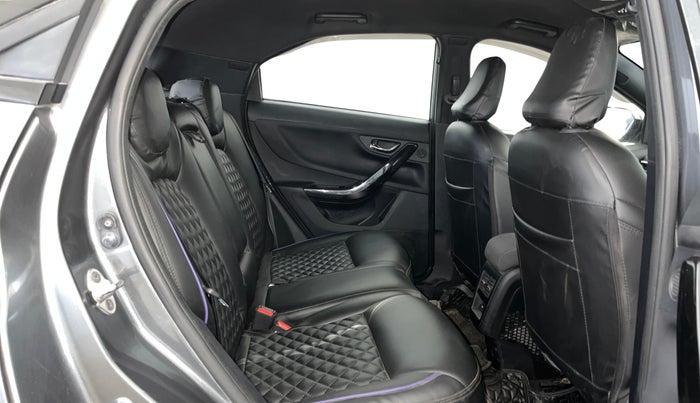 2023 Tata NEXON FEARLESS 1.2 REVOTRON 6 MT DT, Petrol, Manual, 19,601 km, Right Side Rear Door Cabin