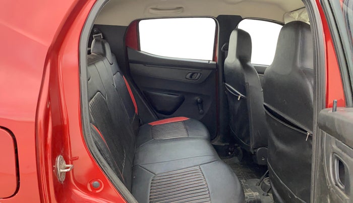 2018 Renault Kwid RXT 1.0 (O), Petrol, Manual, 23,668 km, Right Side Rear Door Cabin