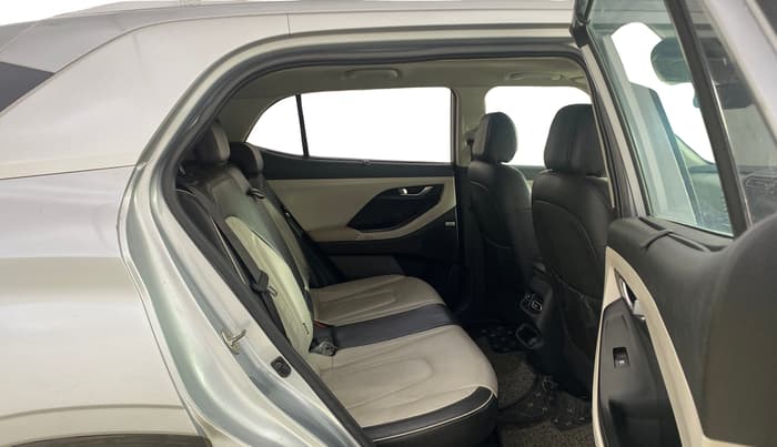 2020 Hyundai Creta SX (O) AT 1.5 DIESEL, Diesel, Automatic, 92,488 km, Right Side Rear Door Cabin