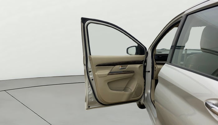 2019 Maruti Ertiga ZXI+ SHVS, Petrol, Manual, 41,554 km, LHS Front Door