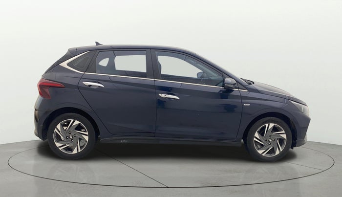 2022 Hyundai NEW I20 ASTA (O) 1.2 AT, Petrol, Automatic, 46,546 km, Right Side View