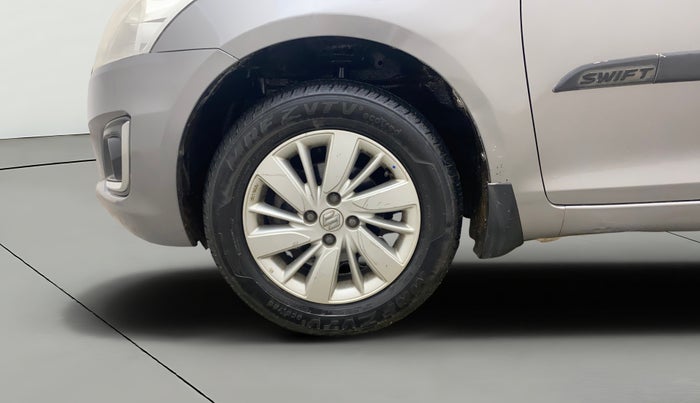 2015 Maruti Swift ZDI, Diesel, Manual, 1,49,958 km, Left Front Wheel