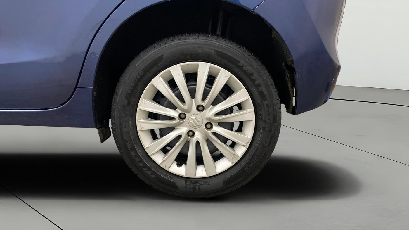 2021 Maruti Baleno DELTA PETROL 1.2, Petrol, Manual, 44,017 km, Left Rear Wheel