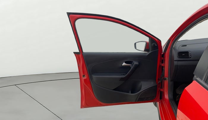 2019 Volkswagen Polo TRENDLINE 1.0L, Petrol, Manual, 66,402 km, LHS Front Door