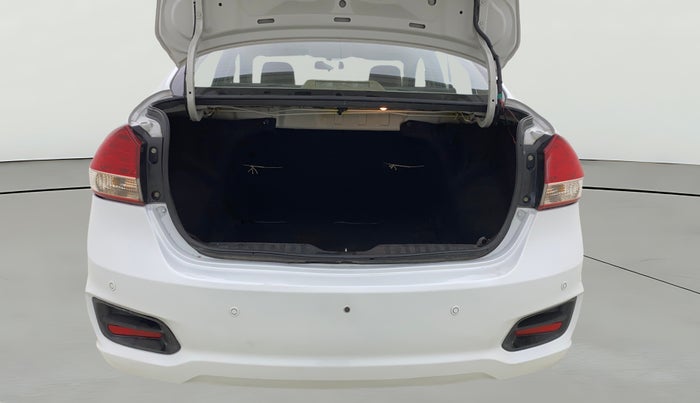 2016 Maruti Ciaz VDI+ SHVS, Diesel, Manual, 66,186 km, Boot Open Zoomed View
