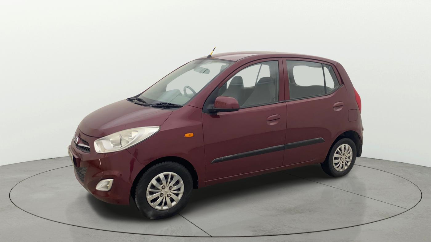 2016 Hyundai i10 SPORTZ 1.1, Petrol, Manual, 73,713 km, Left Front Diagonal