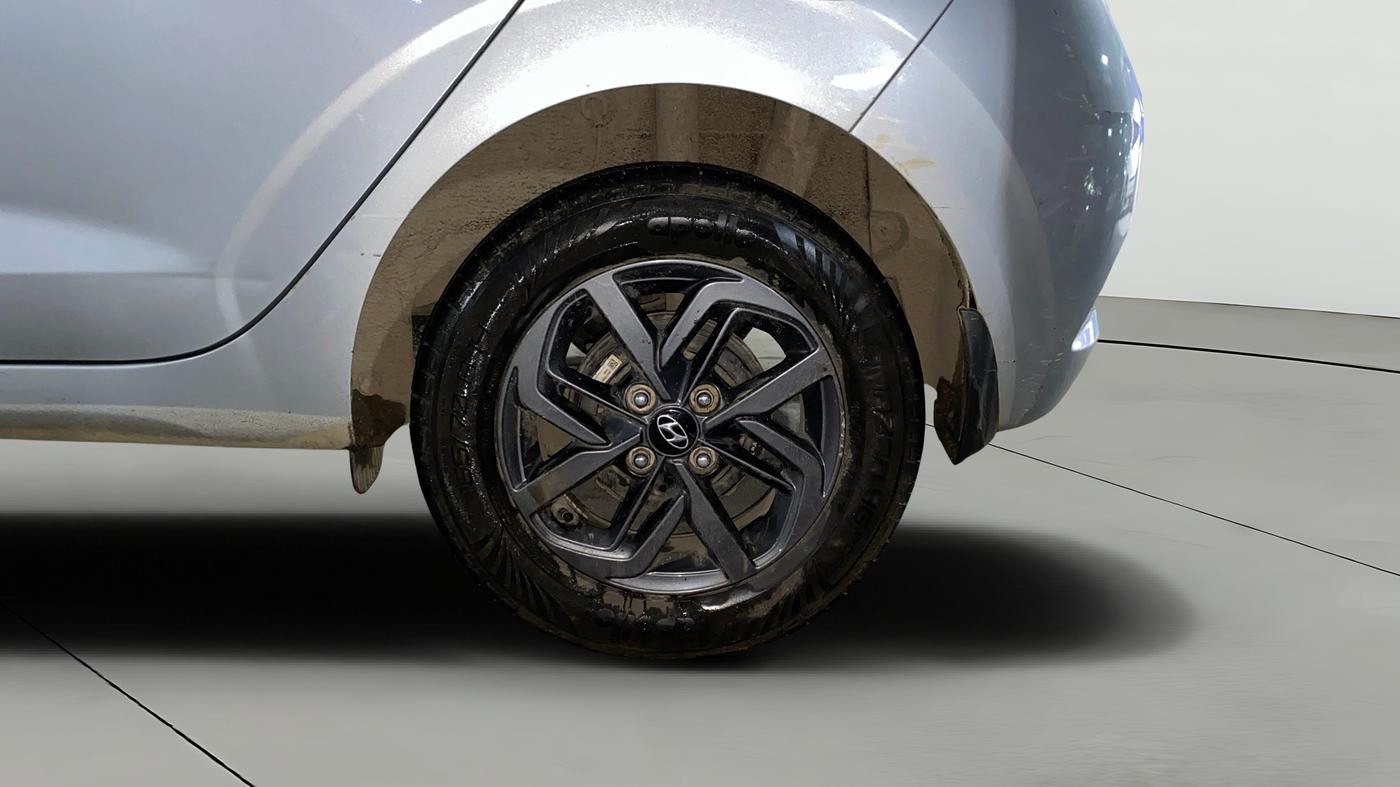 2021 Hyundai GRAND I10 NIOS SPORTZ AMT 1.2 KAPPA VTVT, Petrol, Automatic, 15,669 km, Left Rear Wheel