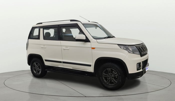 2019 Mahindra TUV300 T10, Diesel, Manual, 61,847 km, Right Front Diagonal