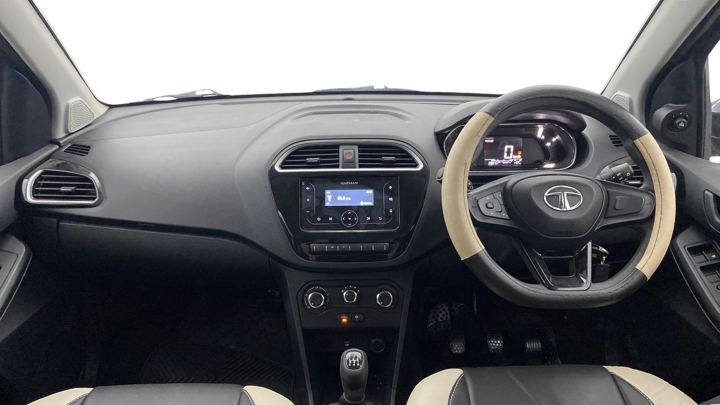 2022 Tata TIAGO NRG XT MT, Petrol, Manual, 3,954 km, Dashboard