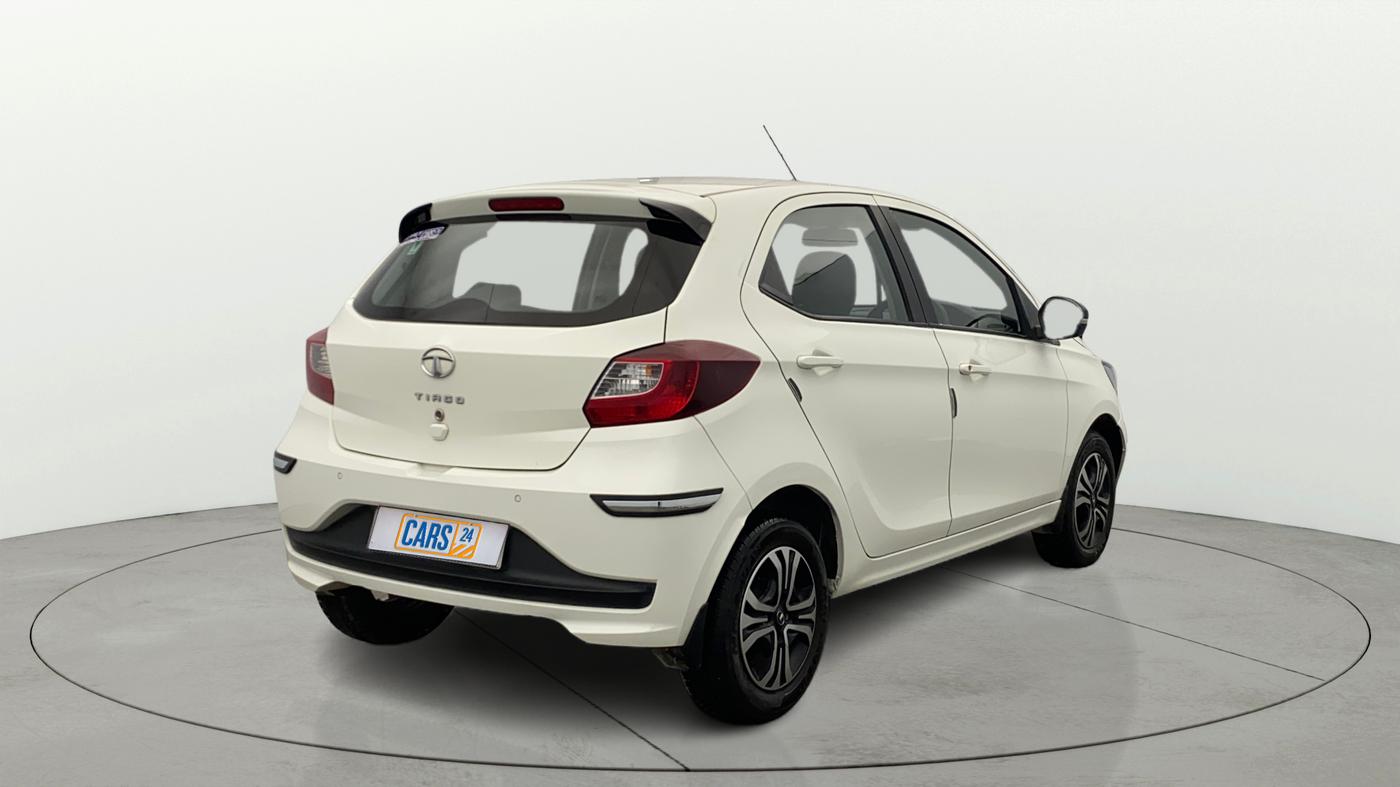 2023 Tata Tiago XT PETROL, Petrol, Manual, 26,861 km, Right Back Diagonal