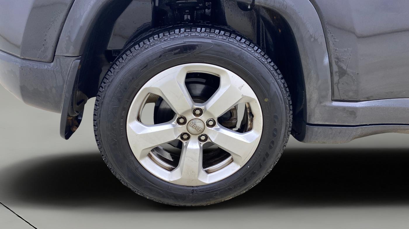 2018 Jeep Compass LIMITED 1.4 PETROL AT, Petrol, Automatic, 75,835 km, Right Rear Wheel