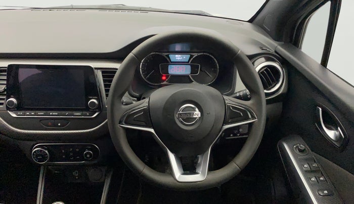 2021 Nissan Kicks XV 1.5, Petrol, Manual, 18,531 km, Steering Wheel Close Up