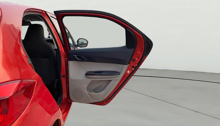 2016 Tata Tiago XT PETROL, Petrol, Manual, 82,724 km, RHS Rear Door