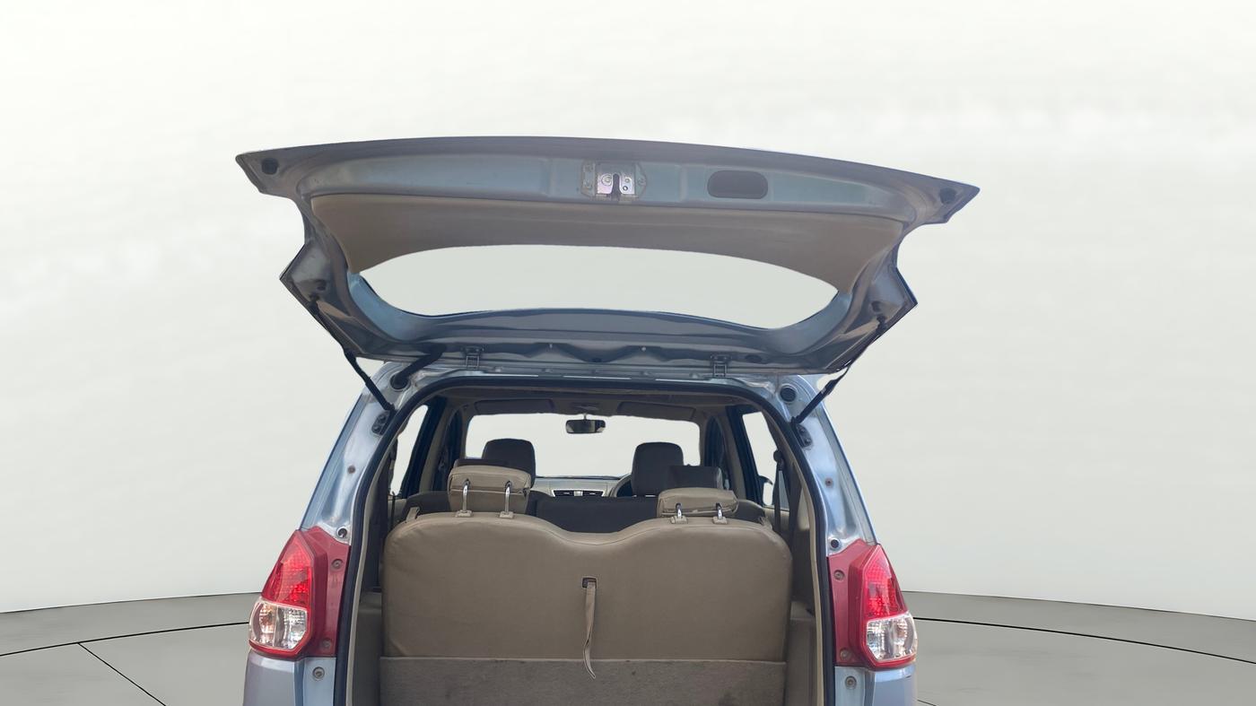 2015 Maruti Ertiga VDI, Diesel, Manual, 1,38,125 km, Boot Door Open