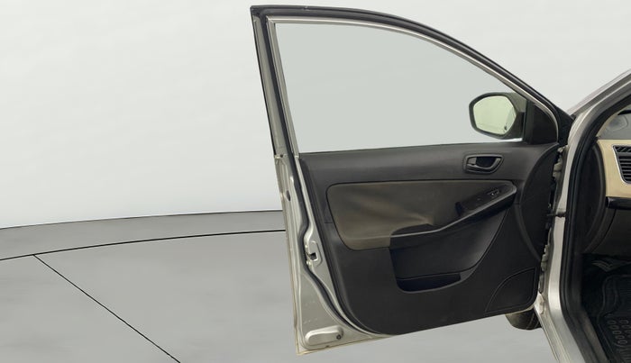 2015 Tata Zest XMS PETROL, Petrol, Manual, 70,846 km, LHS Front Door