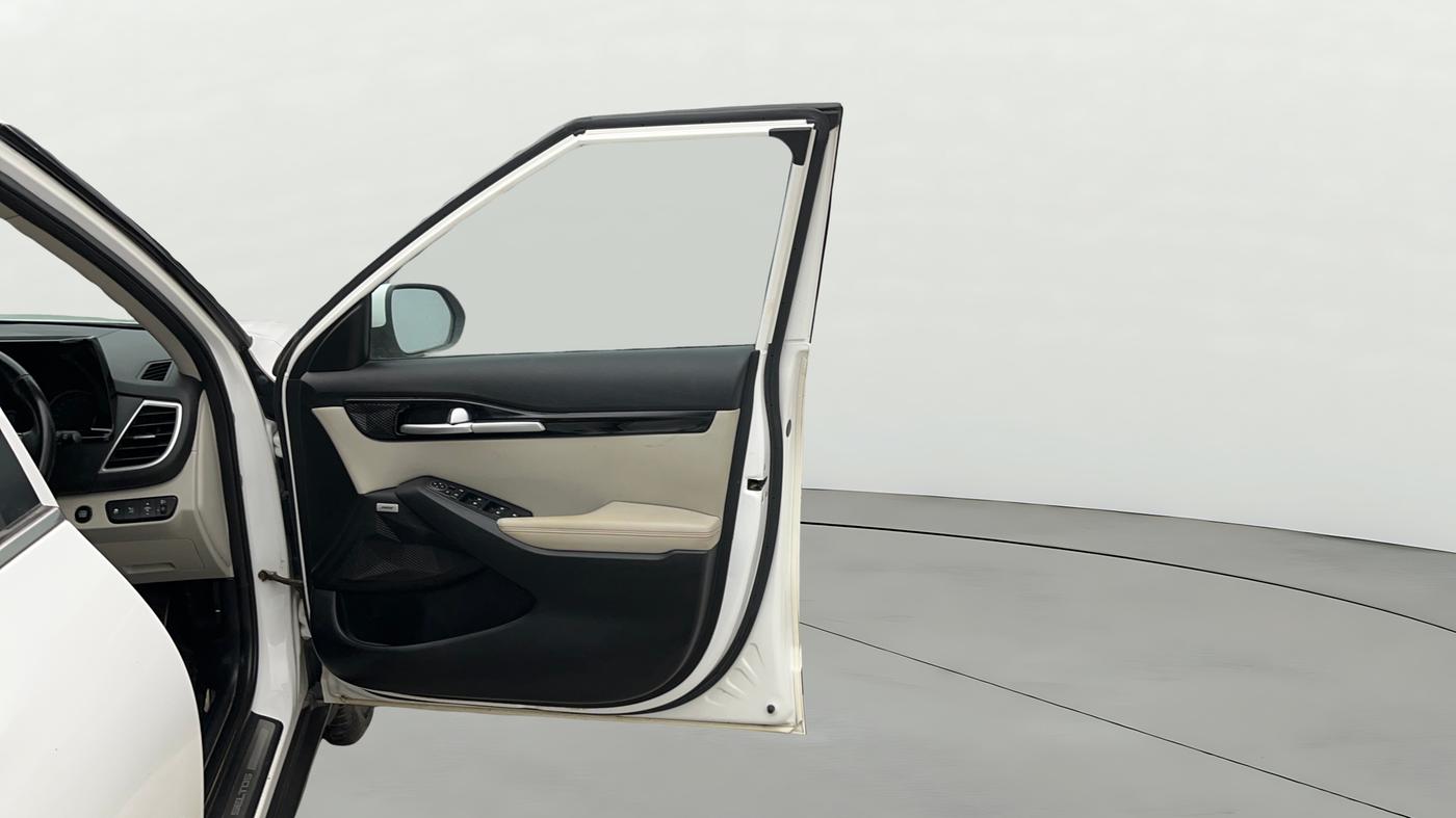 2020 KIA SELTOS GTX PLUS DCT 1.4 PETROL, Petrol, Automatic, 77,156 km, RHS Front Door
