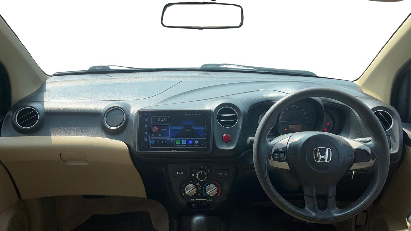 2015 Honda Brio VX AT, Petrol, Automatic, 80,015 km, Dashboard