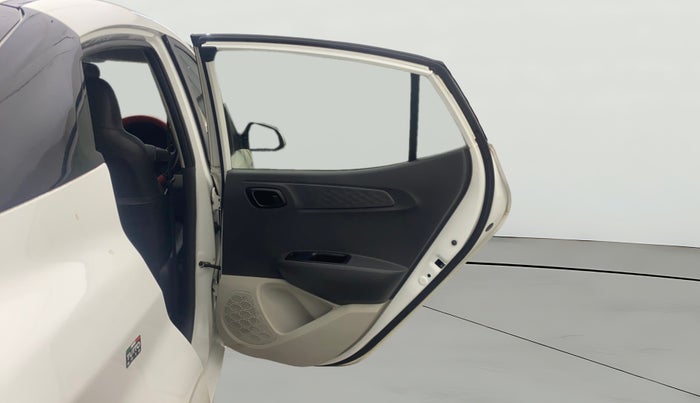 2022 Hyundai AURA S 1.2 CRDI, Diesel, Manual, 64,920 km, RHS Rear Door