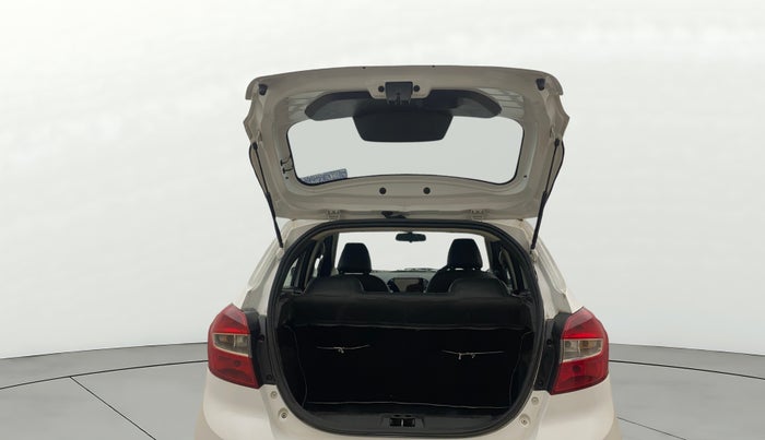 2015 Ford New Figo TITANIUM 1.2 PETROL MT, Petrol, Manual, 75,224 km, Boot Door Open