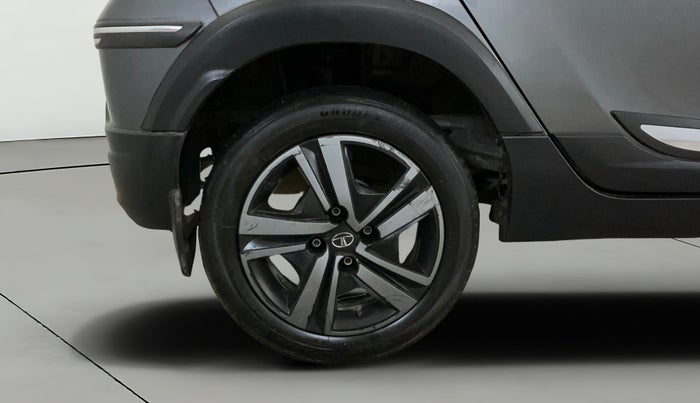 2022 Tata TIAGO NRG XZ AMT, Petrol, Automatic, 27,905 km, Right Rear Wheel