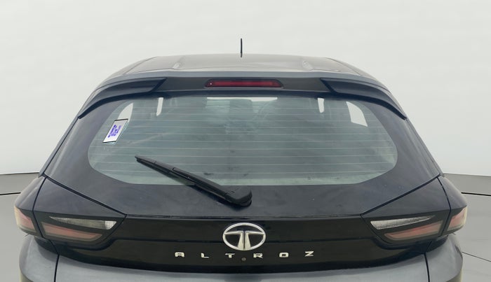 2022 Tata ALTROZ XZA PLUS, Petrol, Automatic, 44,371 km, Rear Windshield