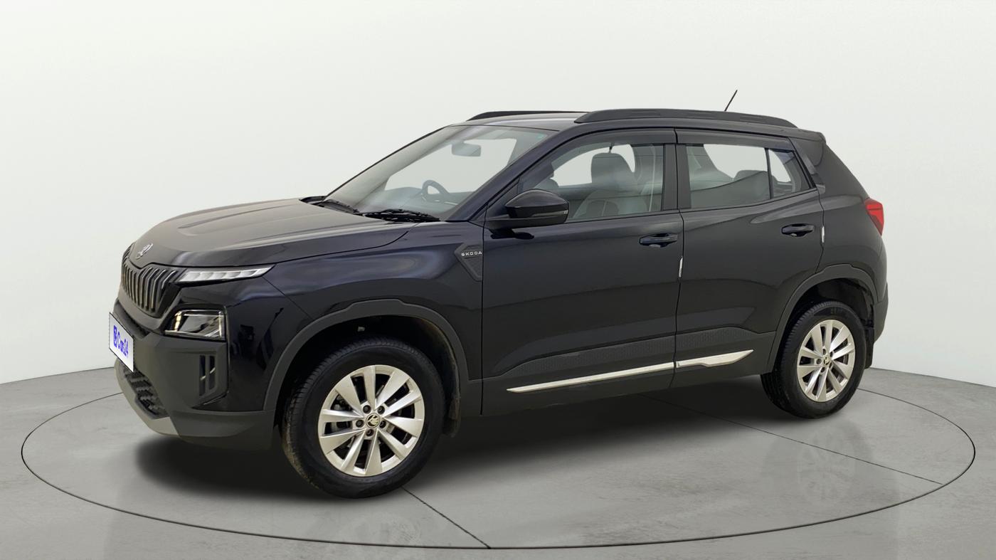 2025 Skoda Kylaq Signature, Petrol, Manual, 2,071 km, Left Front Diagonal