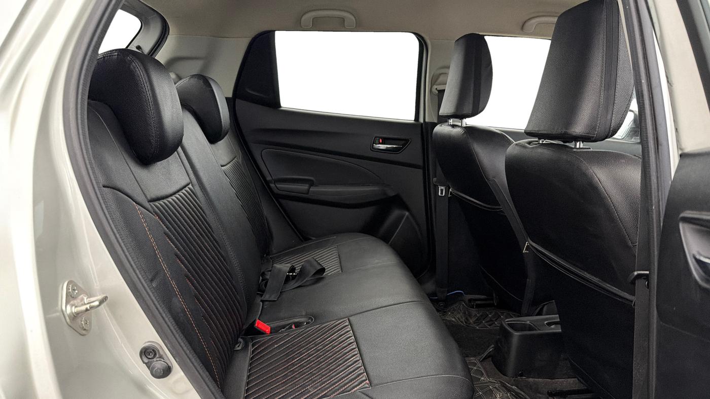 2022 Maruti Swift ZXI, Petrol, Manual, 61,672 km, Right Side Rear Door Cabin