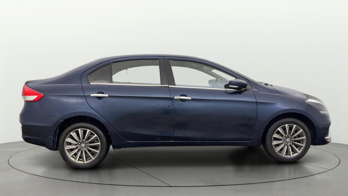 2023 Maruti Ciaz ALPHA 1.5 SHVS PETROL, Petrol, Manual, 62,558 km, Right Side View