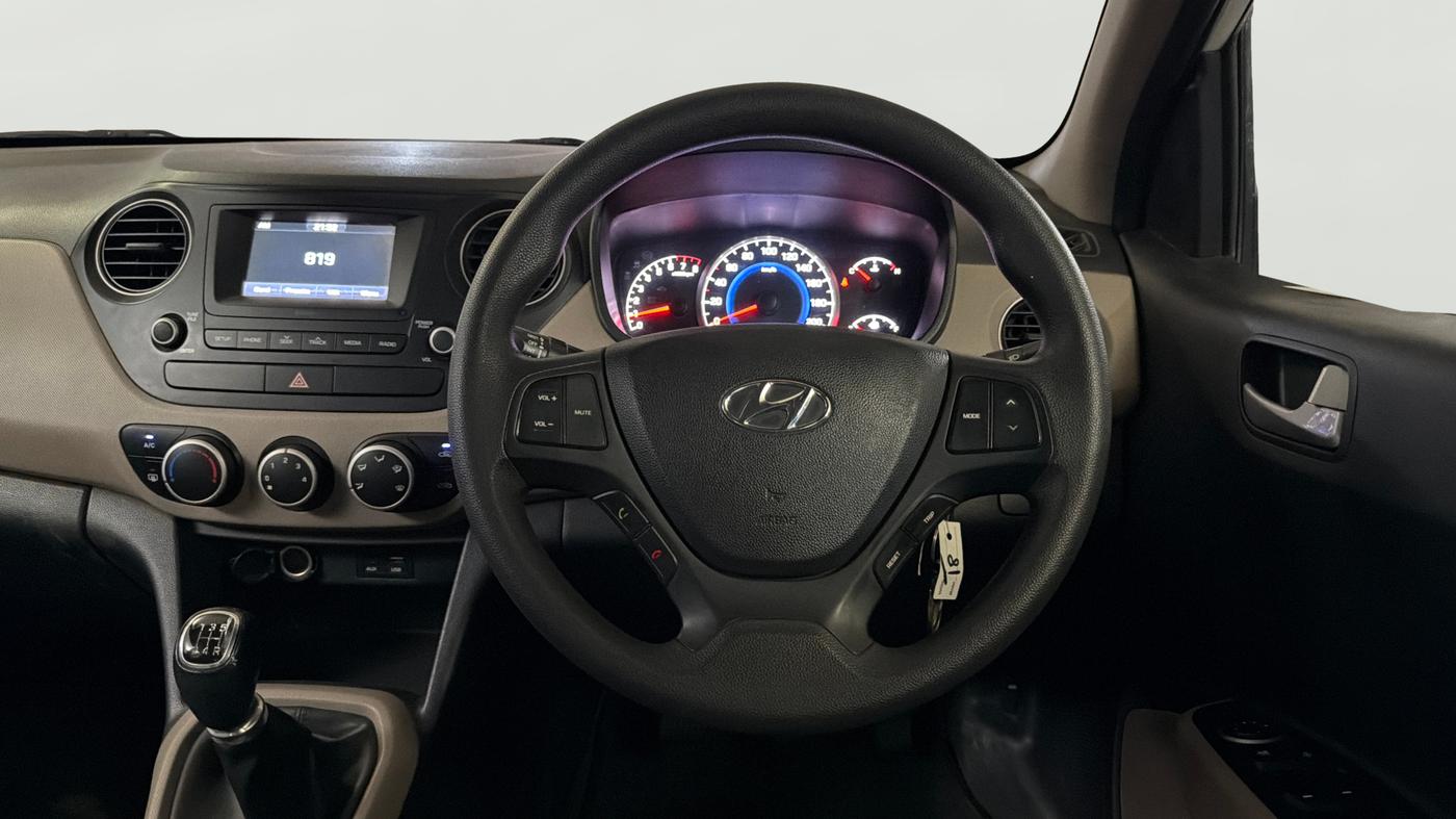 2017 Hyundai Grand i10 SPORTZ 1.2 KAPPA VTVT, Petrol, Manual, 55,669 km, Steering Wheel Close Up