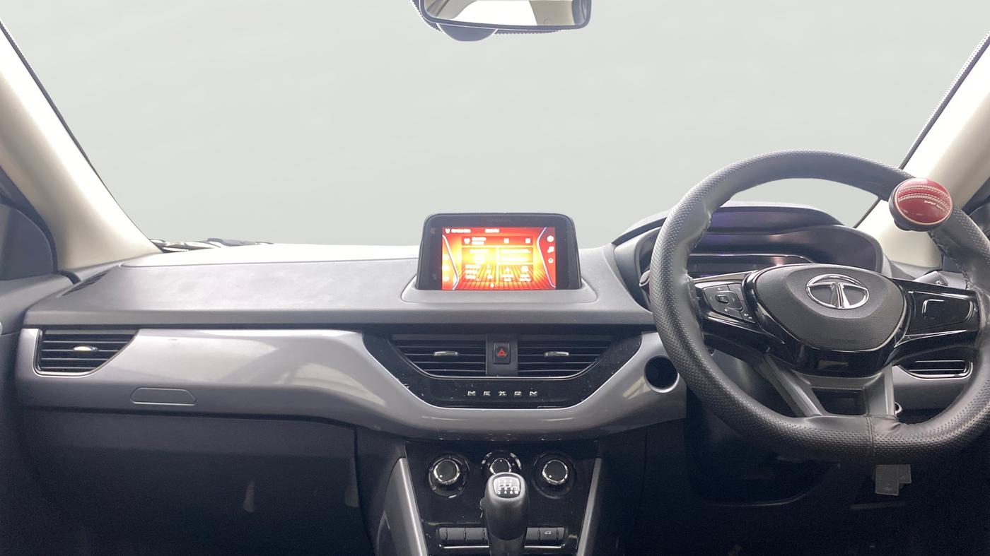 2023 Tata NEXON XM PLUS SUNROOF PETROL, Petrol, Manual, 40,603 km, Air Conditioner