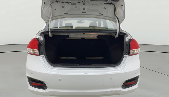 2016 Maruti Ciaz ZXI, Petrol, Manual, 49,976 km, Boot Open Zoomed View