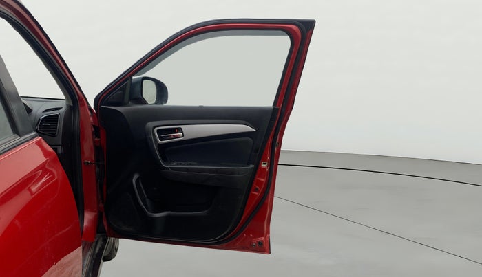 2020 Maruti Vitara Brezza ZXI, Petrol, Manual, 68,610 km, RHS Front Door