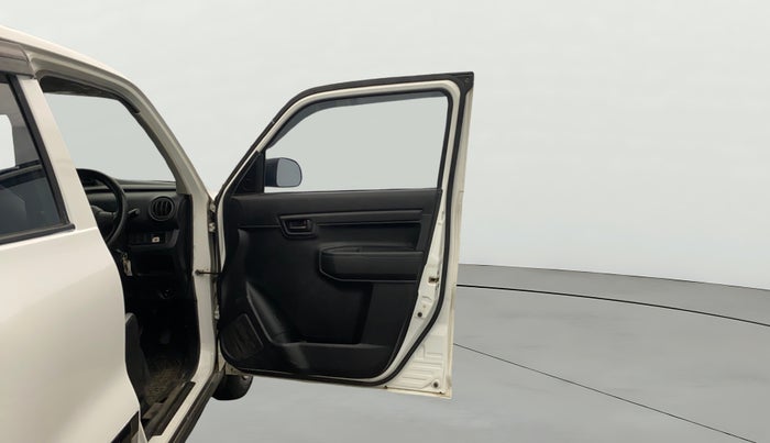 2021 Maruti S PRESSO VXI, Petrol, Manual, 26,291 km, RHS Front Door