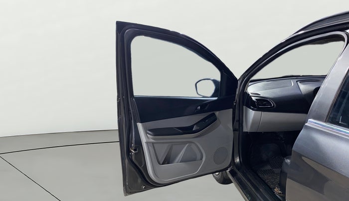 2022 Tata Tiago XT PETROL, Petrol, Manual, 8,713 km, LHS Front Door