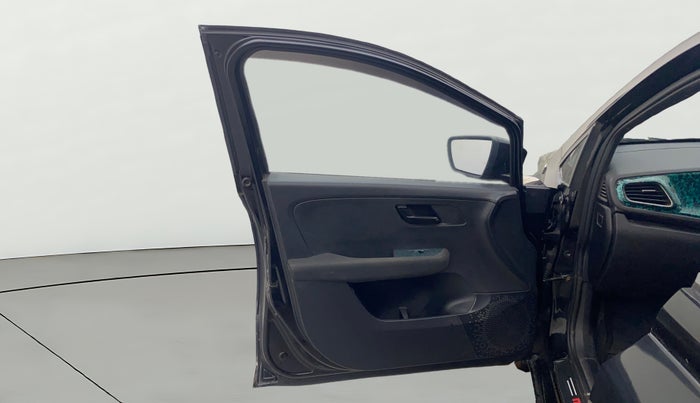 2022 Tata ALTROZ XZ PLUS PETROL DARK EDITION, Petrol, Manual, 80,230 km, LHS Front Door