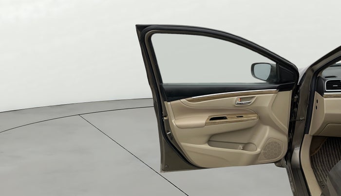 2020 Maruti Ciaz ALPHA 1.5 SHVS PETROL, Petrol, Manual, 88,454 km, LHS Front Door