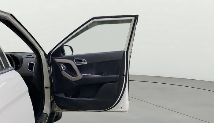 2016 Hyundai Creta S 1.6 PETROL, Petrol, Manual, 94,050 km, RHS Front Door