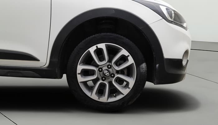 2018 Hyundai i20 Active 1.2 S, Petrol, Manual, 60,985 km, Right Front Wheel