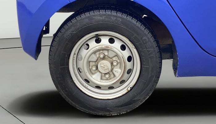 2017 Hyundai Eon ERA +, Petrol, Manual, 48,868 km, Right Rear Wheel