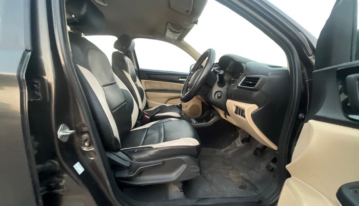 2018 Honda Amaze 1.5L I-DTEC S, Diesel, Manual, 90,285 km, Right Side Front Door Cabin