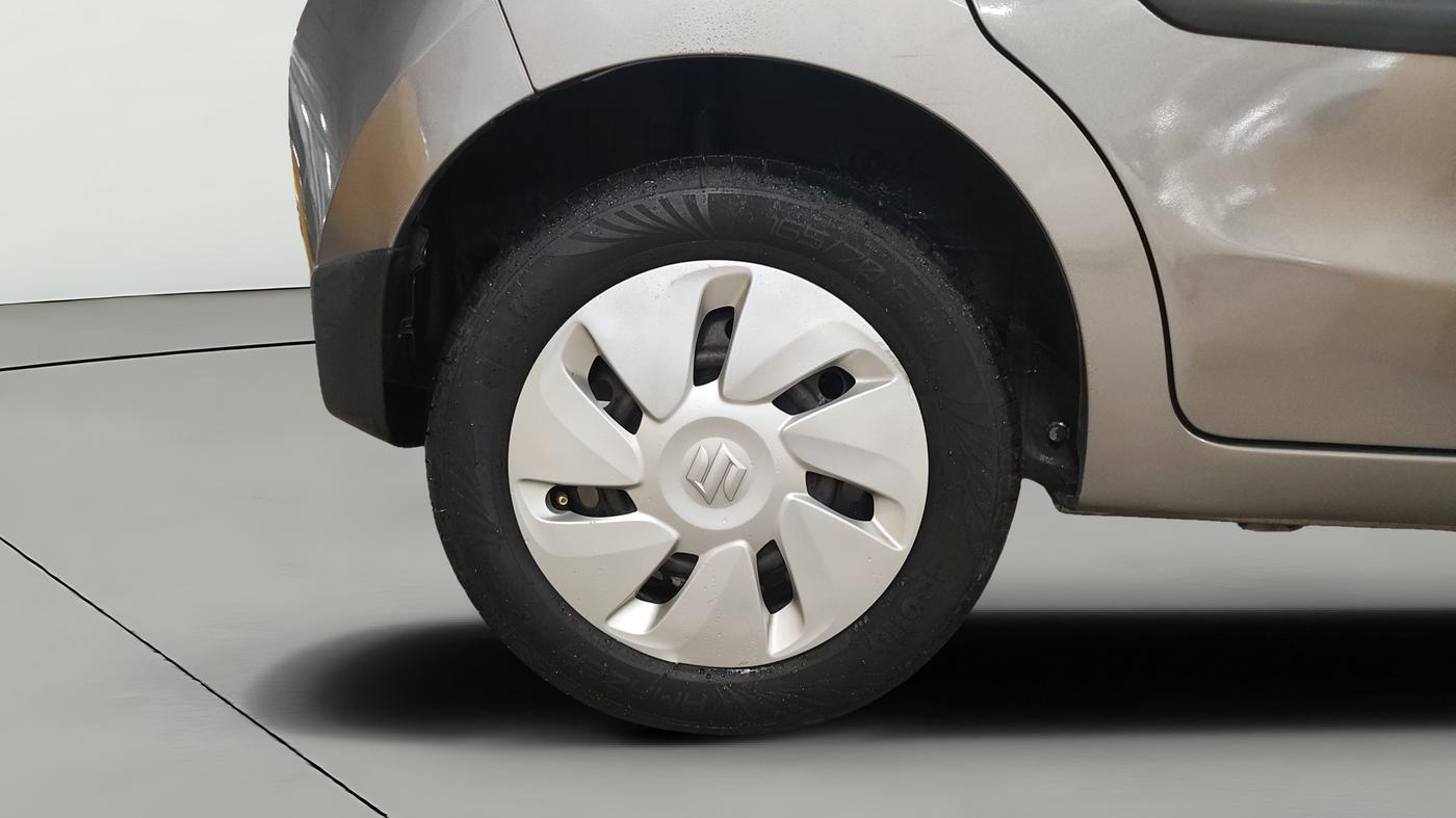 2015 Maruti Celerio ZXI AMT, Petrol, Automatic, 23,010 km, Right Rear Wheel