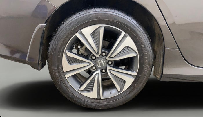 2020 Honda Civic 1.8L I-VTEC ZX CVT, Petrol, Automatic, 42,772 km, Right Rear Wheel