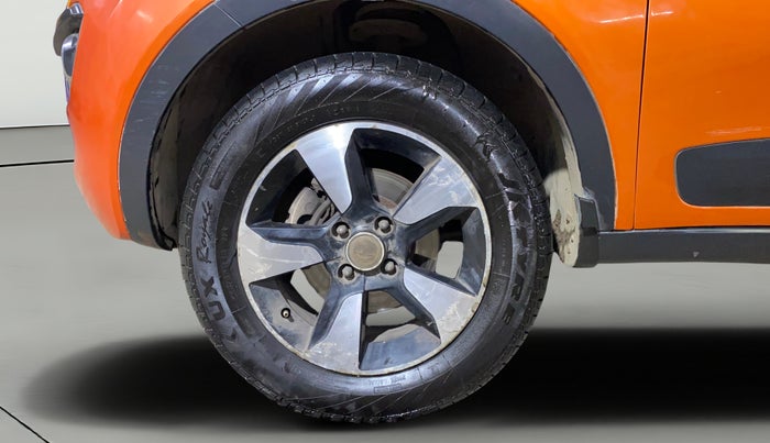 2018 Tata NEXON XZ PLUS DIESEL, Diesel, Manual, 1,08,811 km, Left Front Wheel